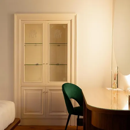 Lo Stemma Luxury Boutique 4*